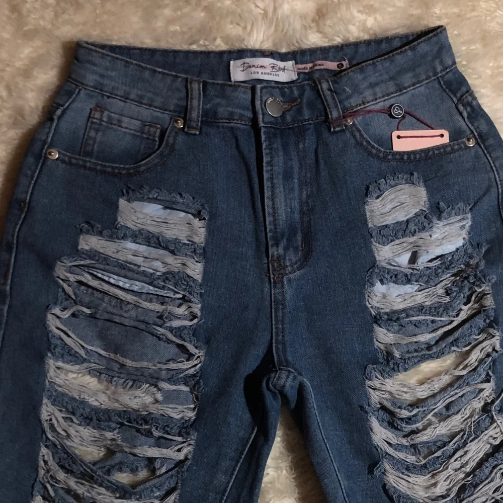 Distressed Denim Shorts - Picture 2 of 5